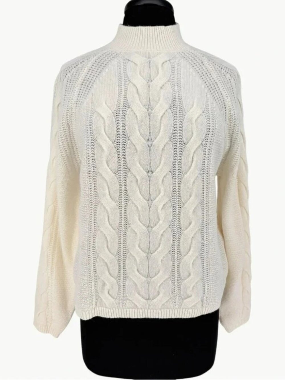 BANANA REPUBLIC ITALIAN YARN WOOL BLEND CABLE KNIT SWEATER